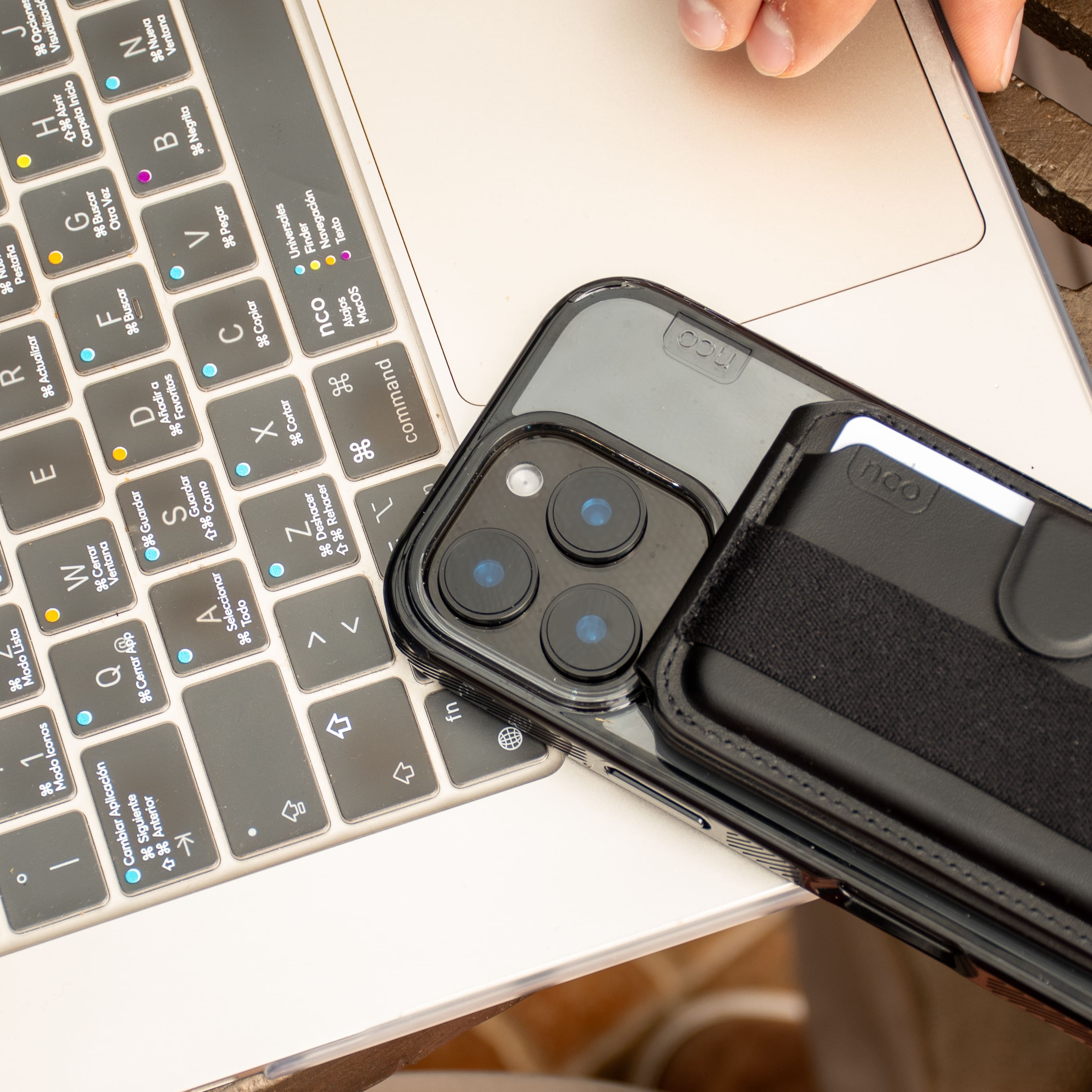 Protector de teclado SmartType para MacBook
